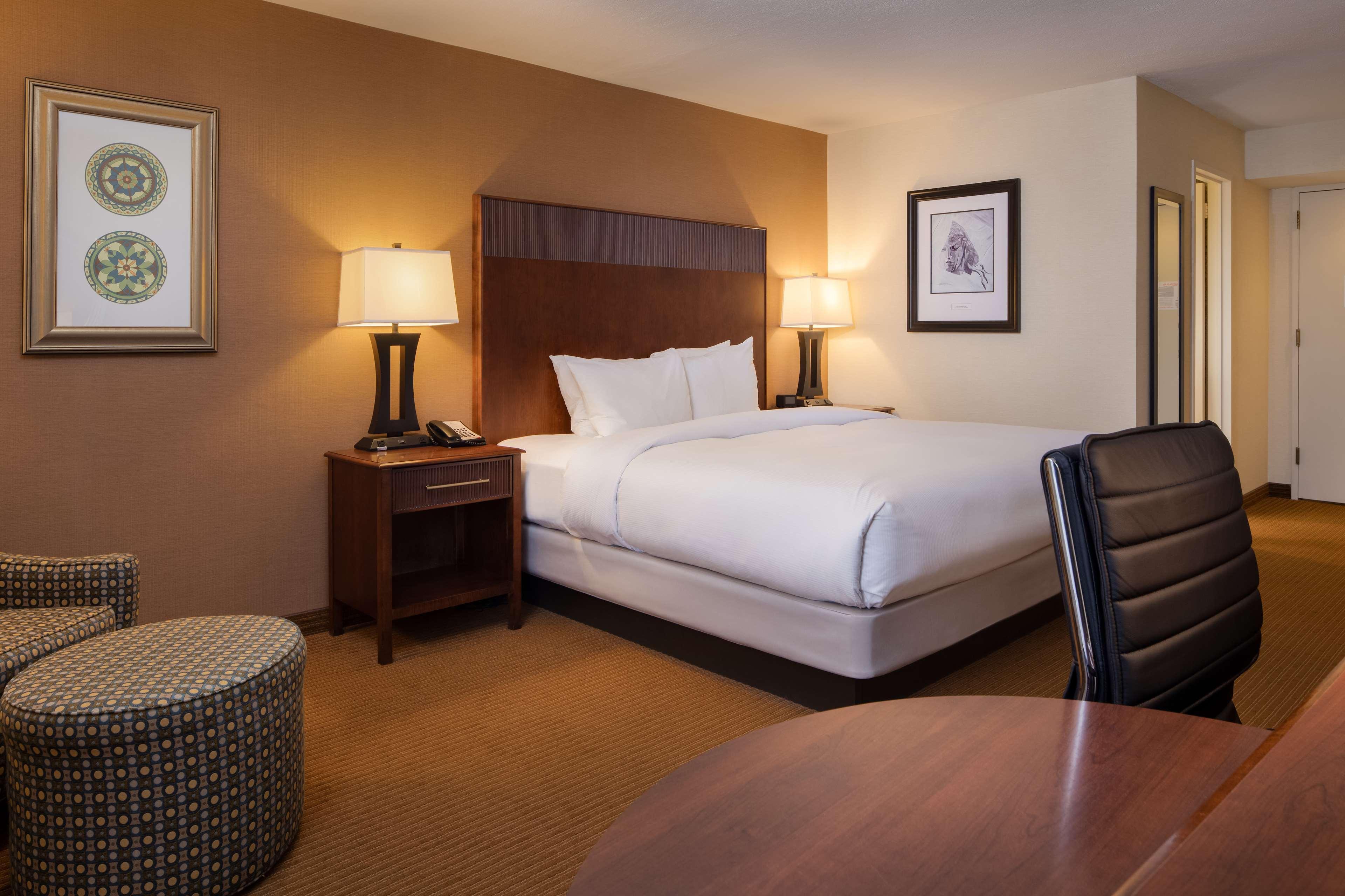 Doubletree By Hilton Philadelphia Airport Ξενοδοχείο Εξωτερικό φωτογραφία