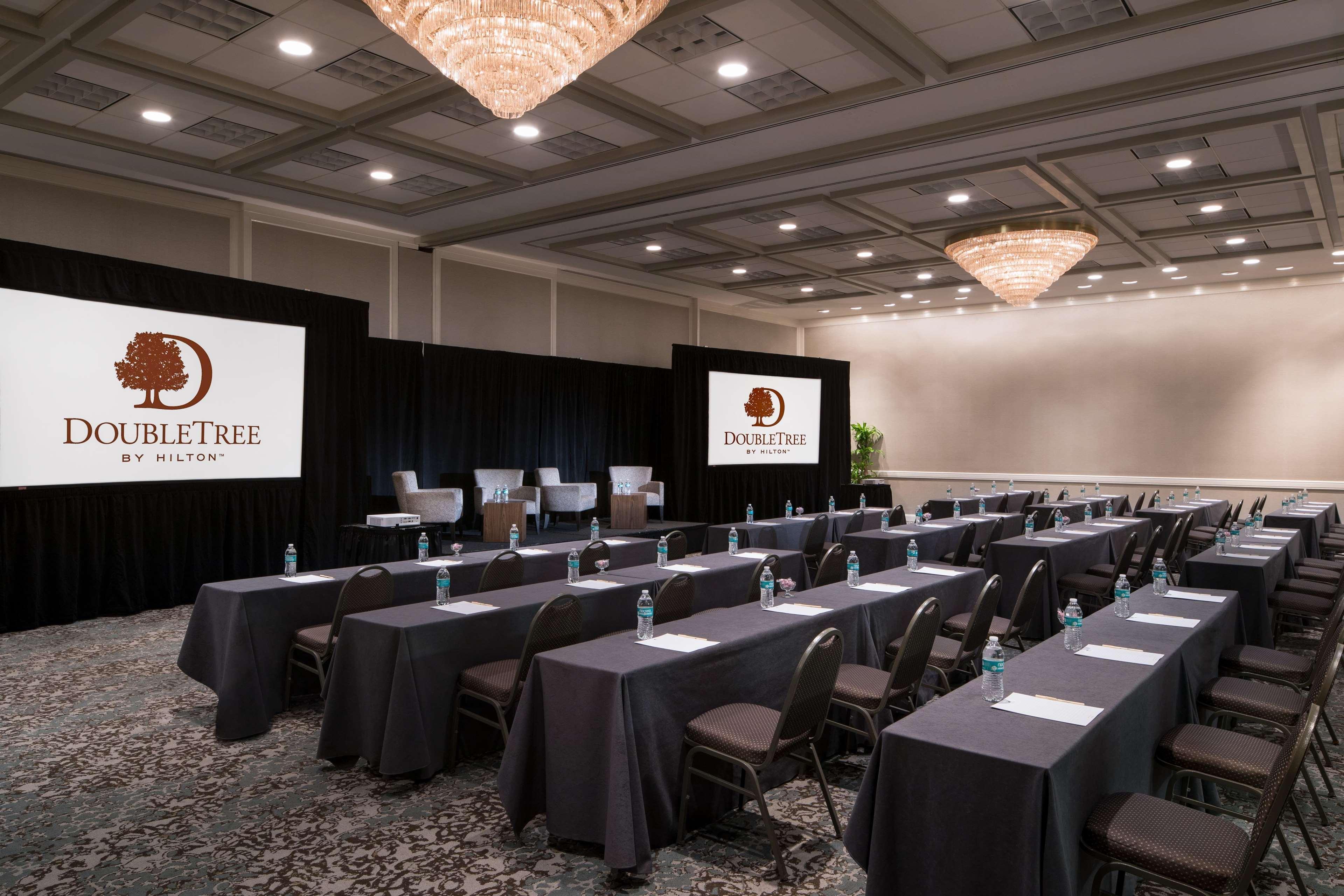 Doubletree By Hilton Philadelphia Airport Ξενοδοχείο Εξωτερικό φωτογραφία